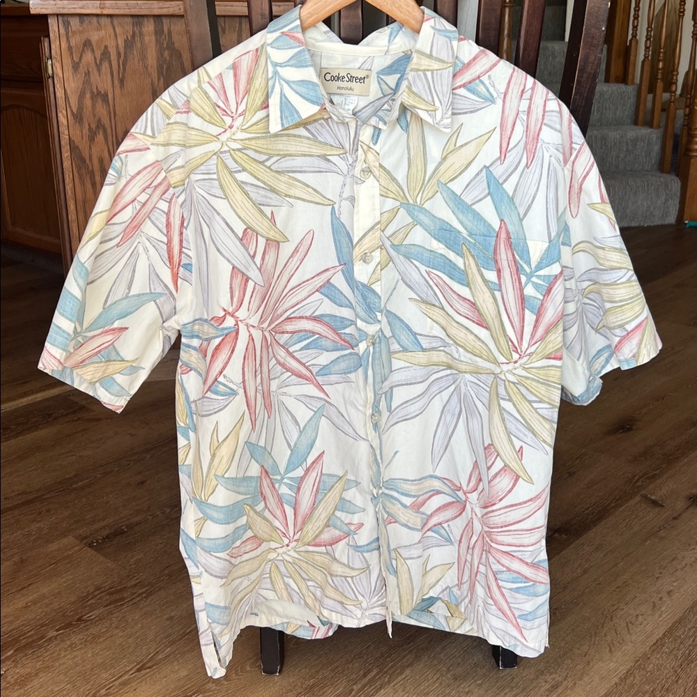 Pastel Leaf Print Button-Down Shirt